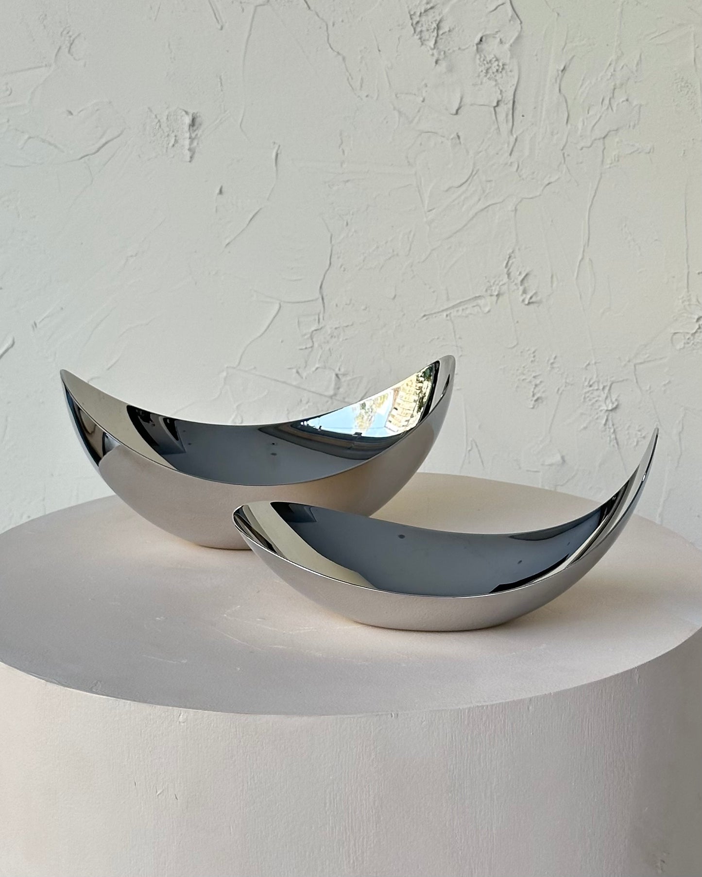 BOAT-LIKE BOWL