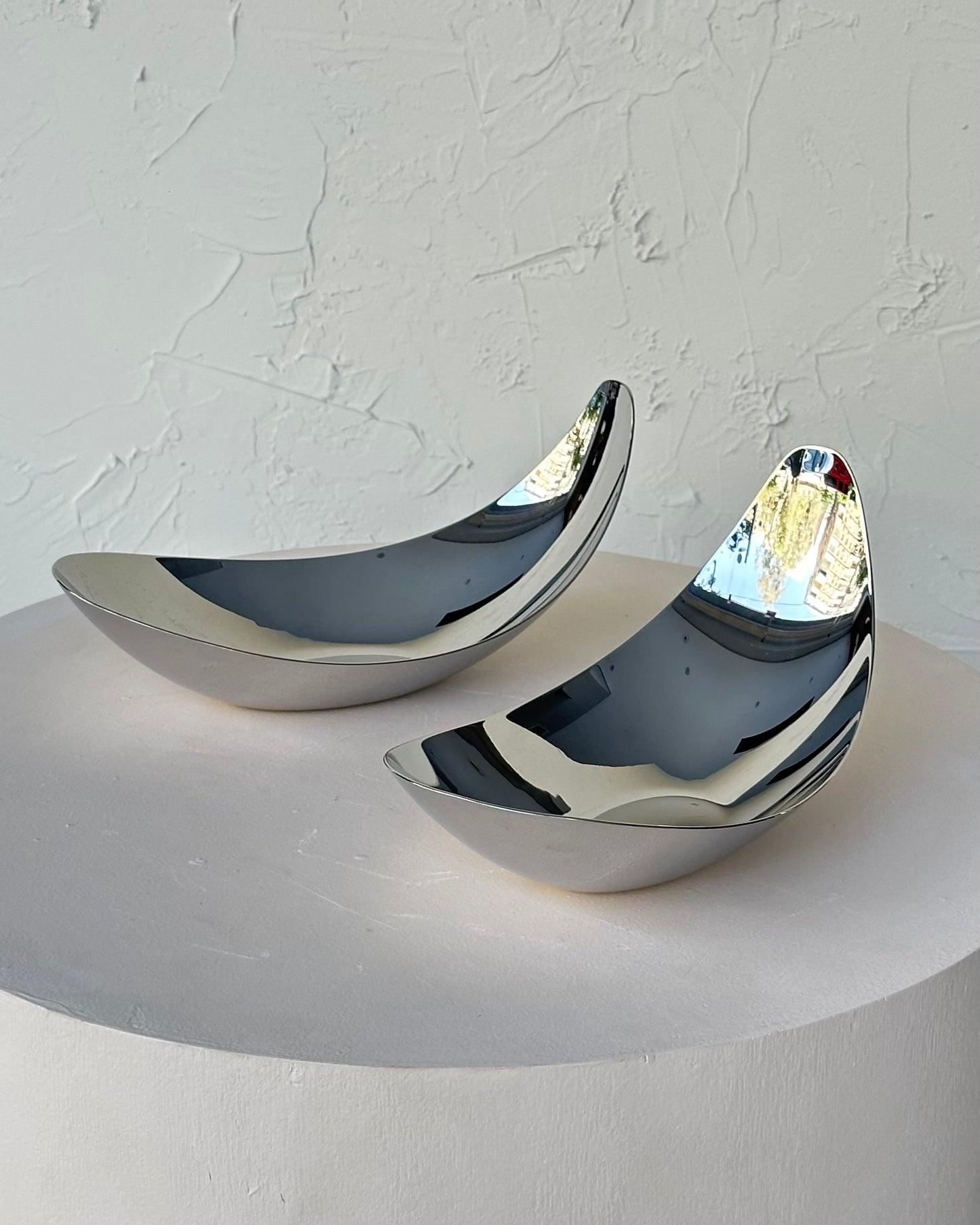 TEARDROP BOWL