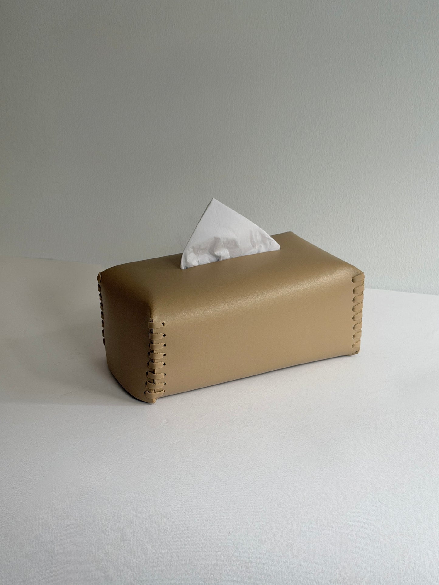 BRAIDED TISSUE BOX