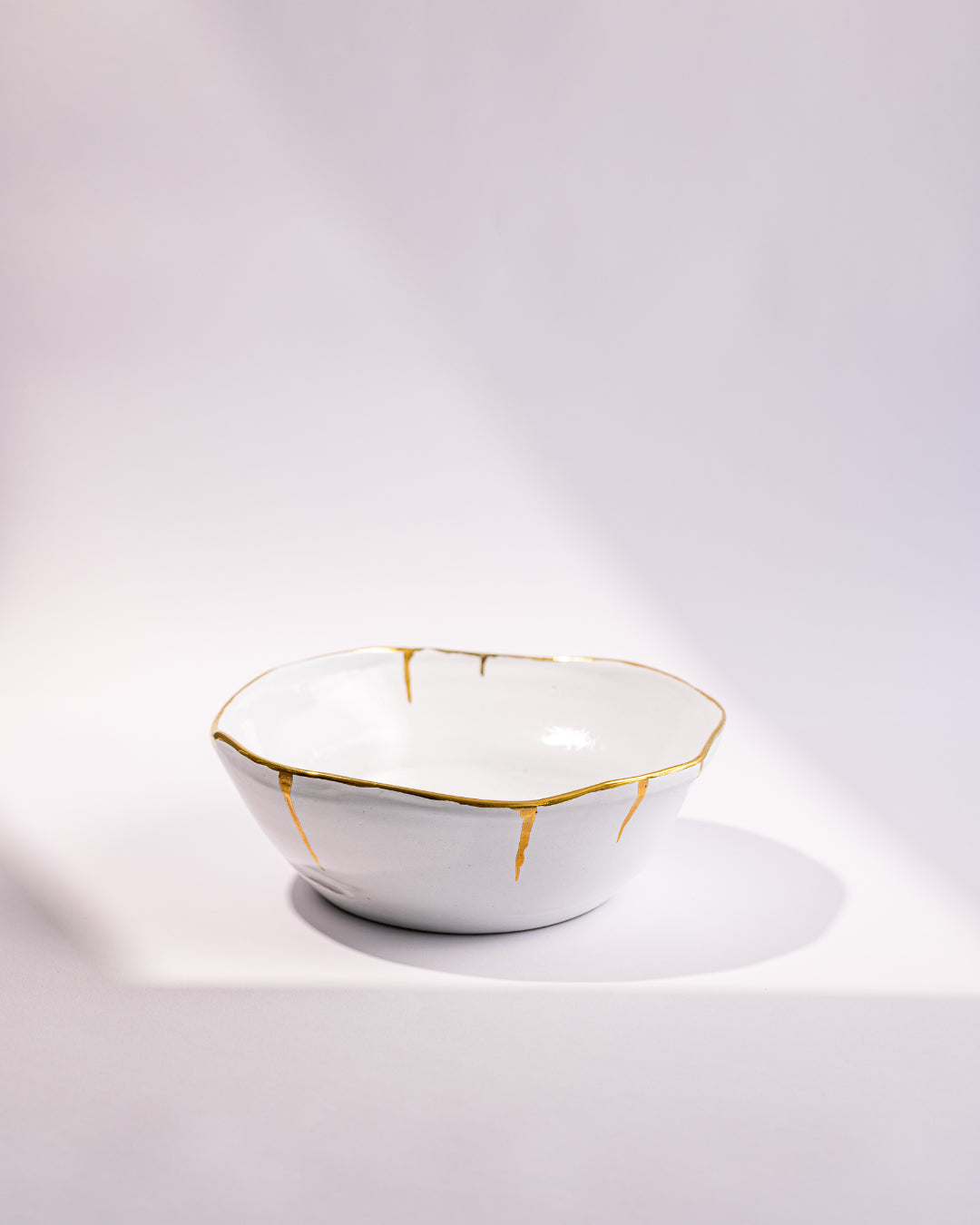 POTTERY SERVING BOWL
