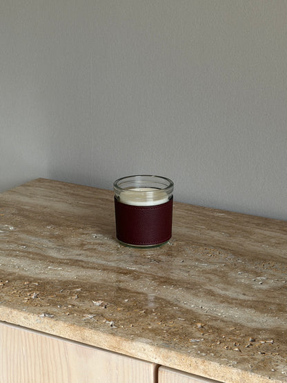VANILLA LEATHER CANDLE