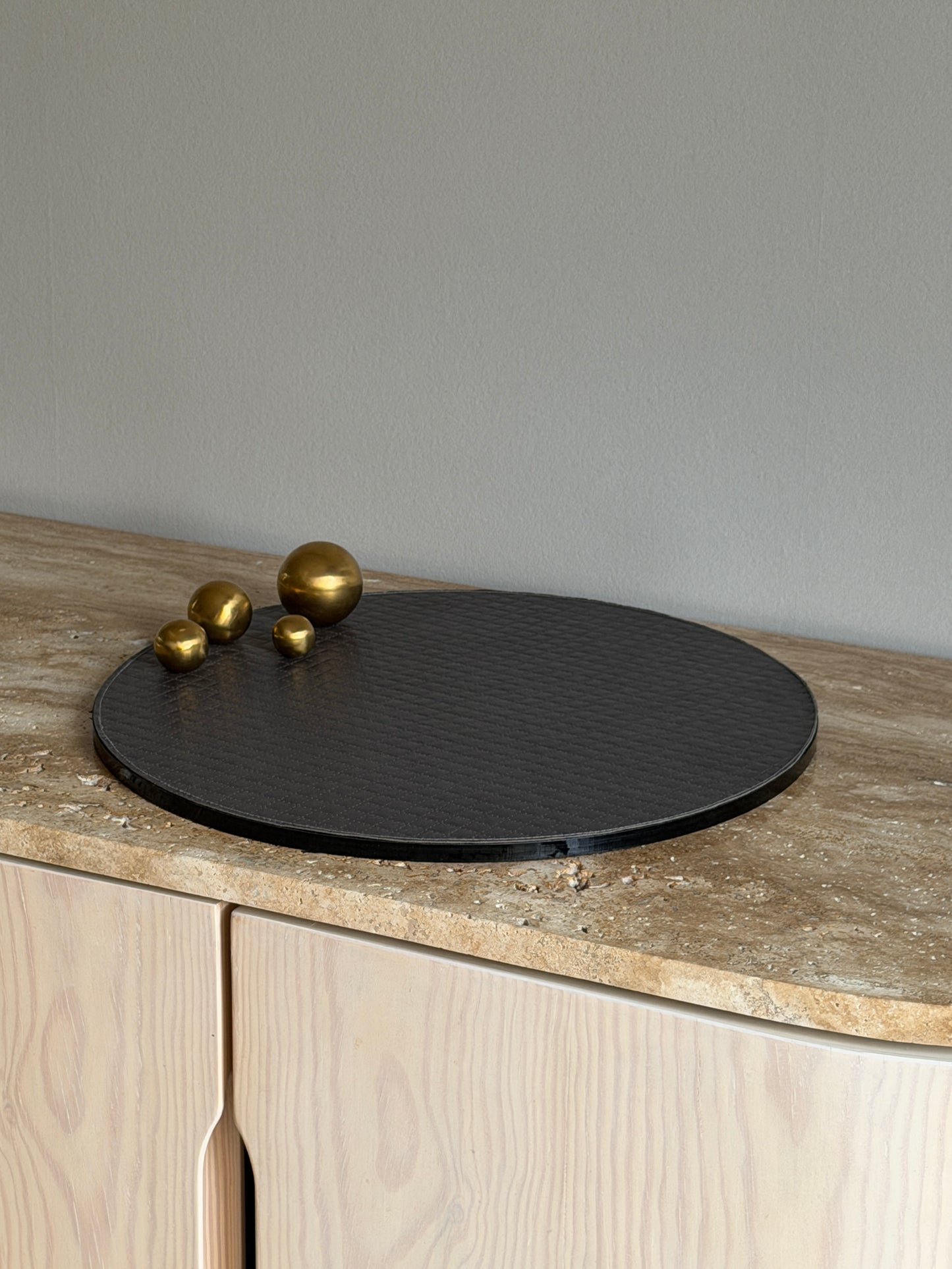 CARTER CIRCLE TRAY - GOLD