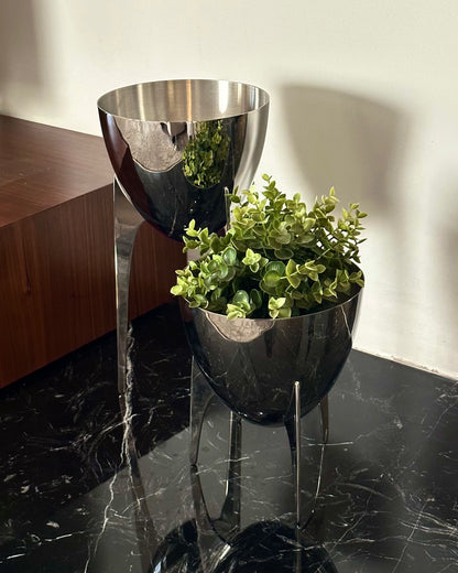 STAINLESS STEEL VASE
