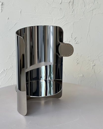 BOTTLE STAND HOLDER WITH LEATHER DETAIL