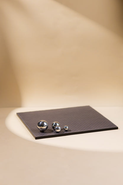 CARTER SQUARE TRAY - SILVER