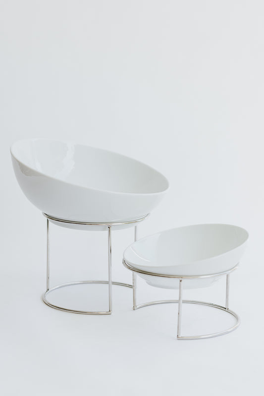 PORCELAIN PLATE AND STAND