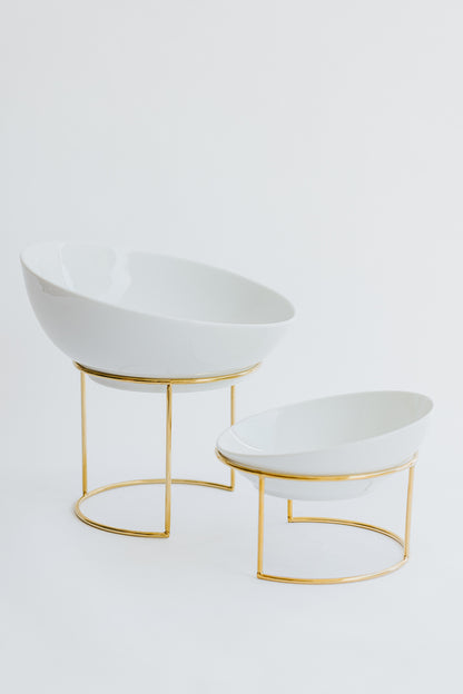 PORCELAIN PLATE AND STAND