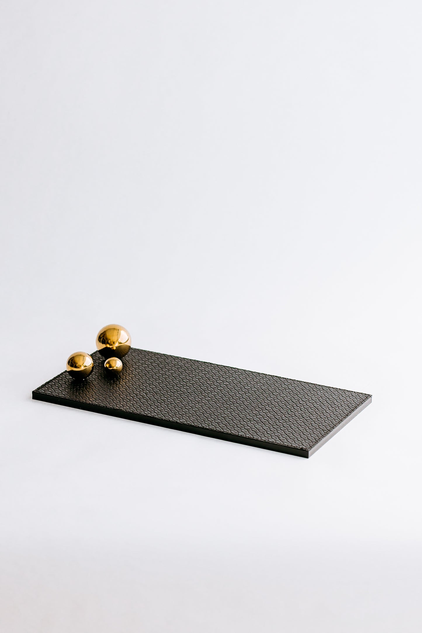 CARTER RECTANGLE TRAY - GOLD