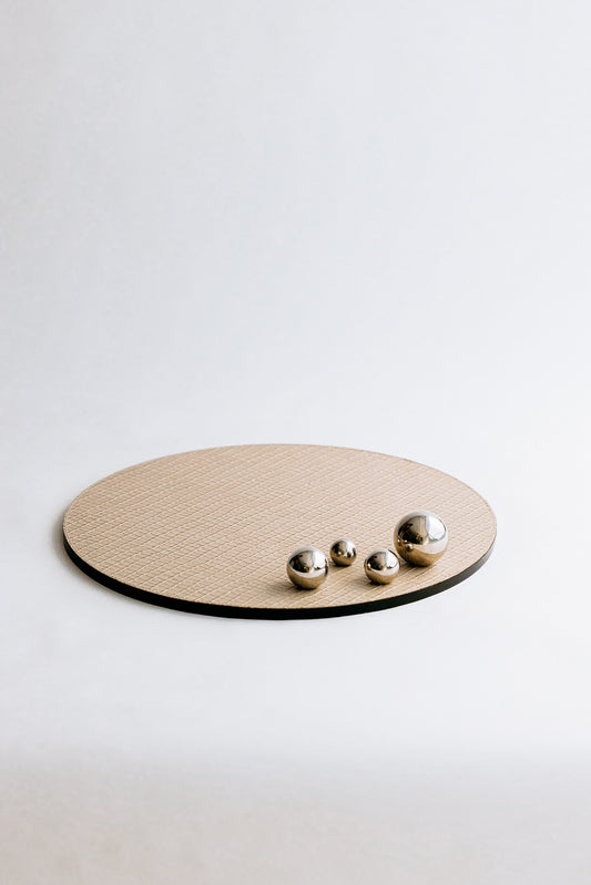 CARTER CIRCLE TRAY - SILVER