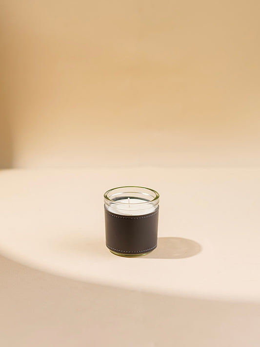 VANILLA LEATHER CANDLE