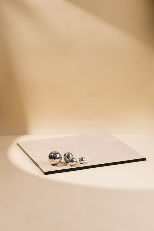 CARTER SQUARE TRAY - SILVER